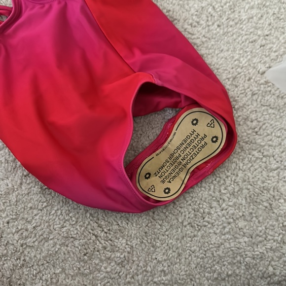 Kylie Swim 3T bathing suit NWT - Picture 6 of 8